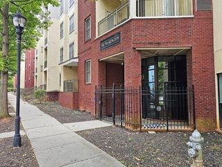 870 Mayson Turner NW Road 1209, Atlanta, GA 30314