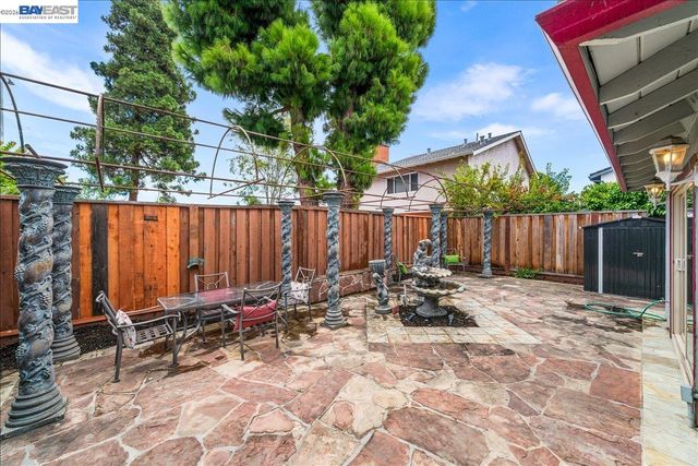 5168 Dryden Ct, Newark, CA 94560