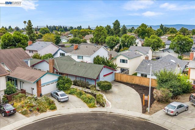 5168 Dryden Ct, Newark, CA 94560
