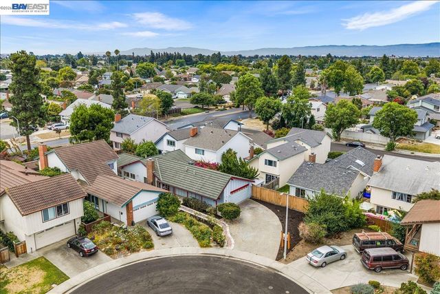 5168 Dryden Ct, Newark, CA 94560
