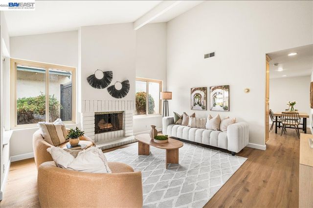 5168 Dryden Ct, Newark, CA 94560
