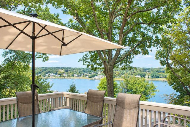 732 Sound View Road, Mill Neck, NY 11771