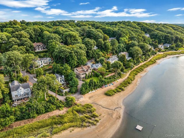 732 Sound View Road, Mill Neck, NY 11771