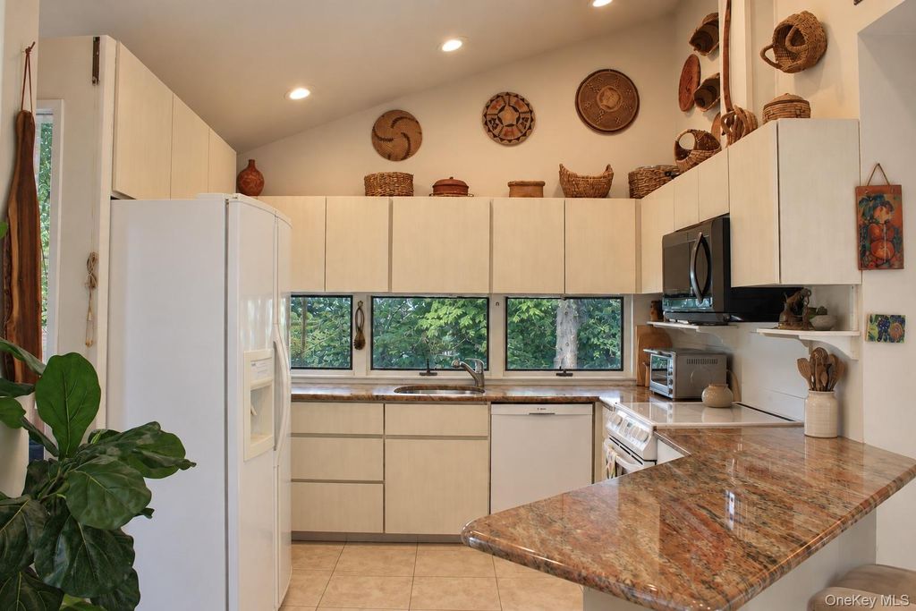 732 Sound View Road, Mill Neck, NY 11771 — photo 4
