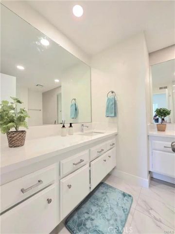 3601 W Fox Ridge Lane A, Rolling Hills Estates, CA 90274