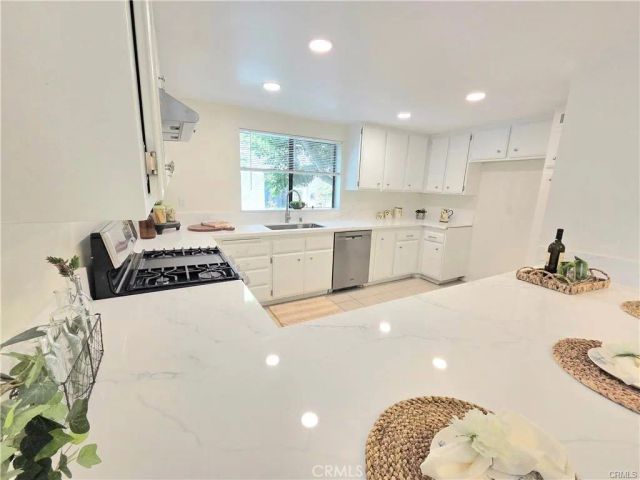 3601 W Fox Ridge Lane A, Rolling Hills Estates, CA 90274