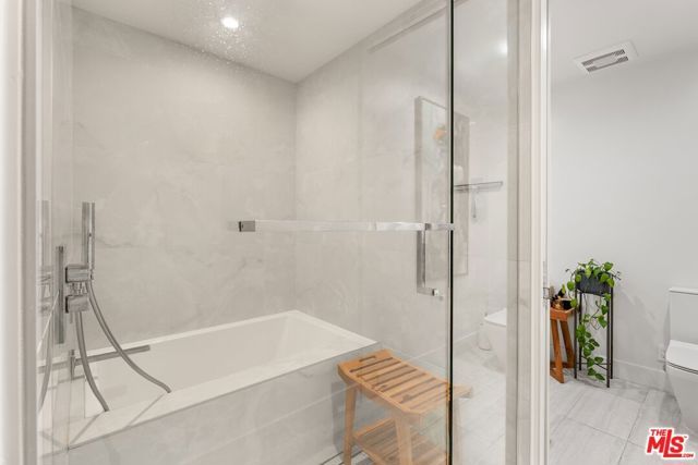 411 S Hamel Road 306, Los Angeles, CA 90048