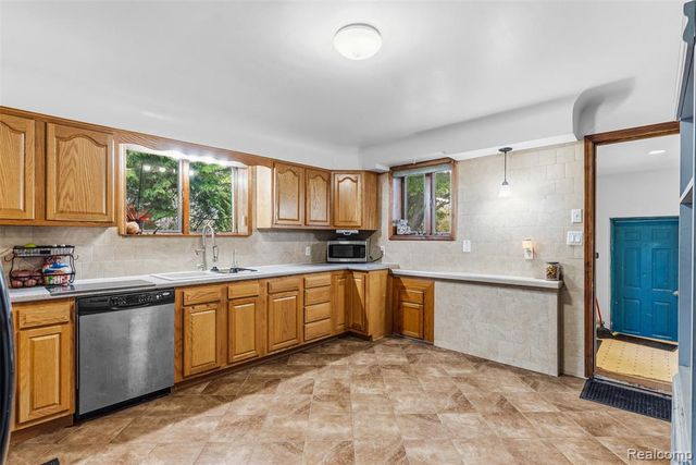 11454 Wilson Road, Otisville, MI 48463