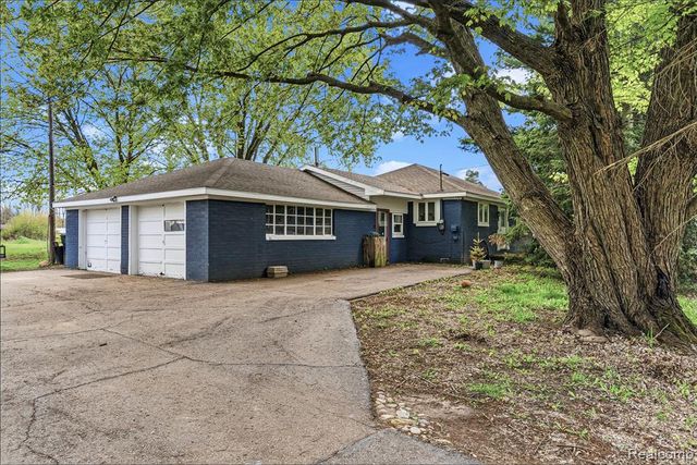 11454 Wilson Road, Otisville, MI 48463