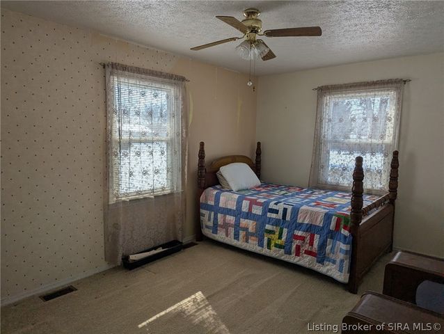 515 Gray Street, Hanover, IN 47243