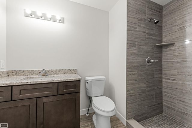 43253 Sams Lane, Chesterfield Twp, MI 48047