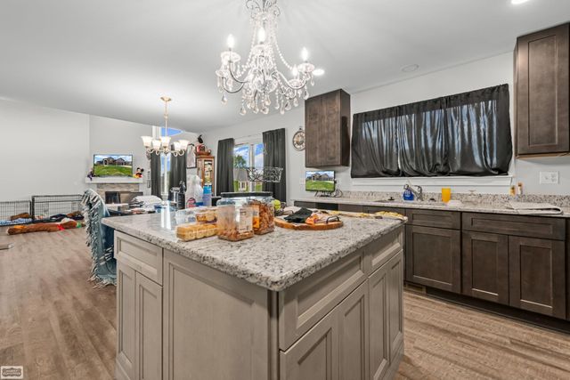 43253 Sams Lane, Chesterfield Twp, MI 48047