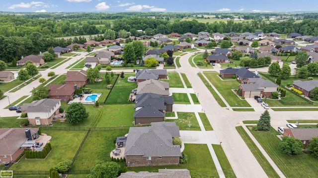 43253 Sams Lane, Chesterfield Twp, MI 48047
