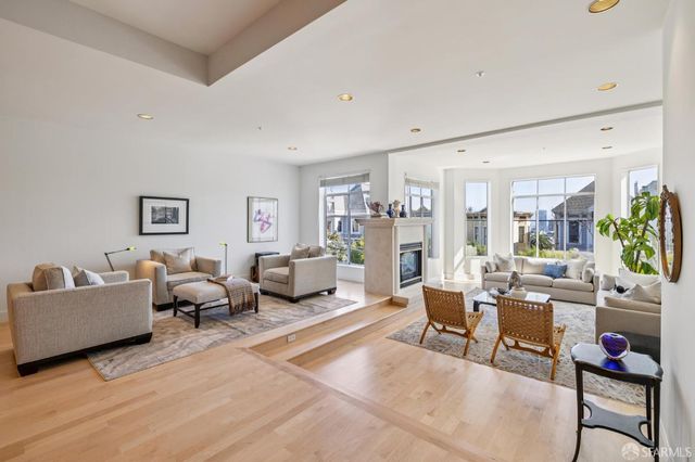 117 Divisadero Street, San Francisco, CA 94117