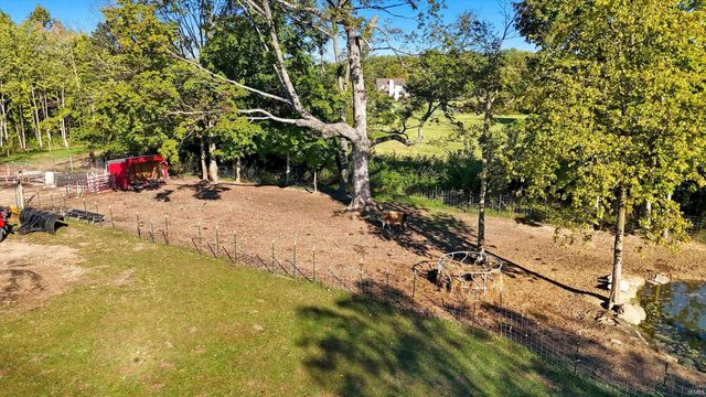 5192 E Rocklane Road, Greenwood, IN 46143