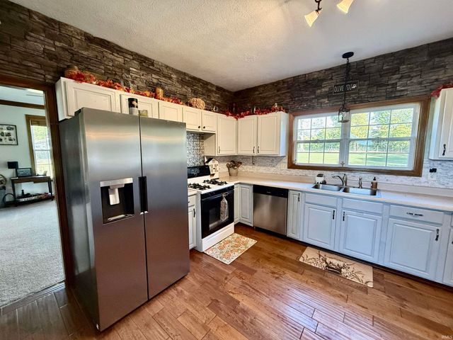 5192 E Rocklane Road, Greenwood, IN 46143