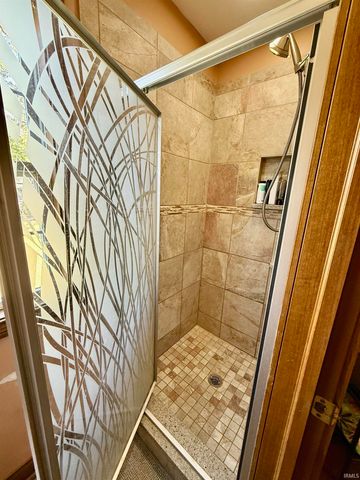 5192 E Rocklane Road, Greenwood, IN 46143