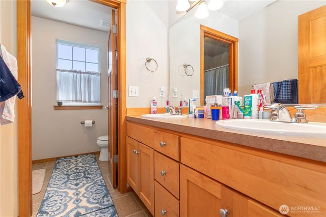4005 Springland Lane, Bellingham, WA 98226