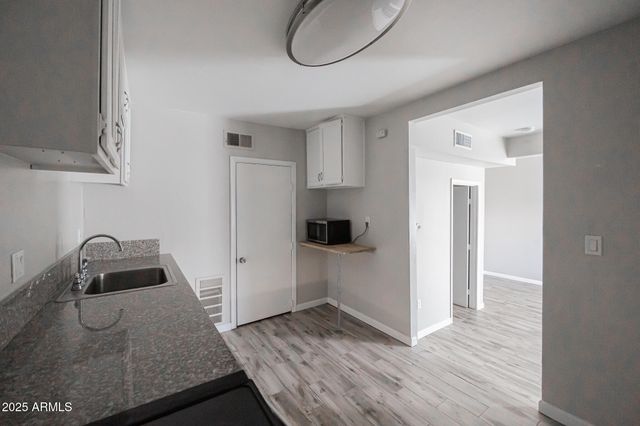 2330 N Dayton Street 2, Phoenix, AZ 85006