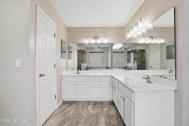 14520 BRADDOCK Road, Jacksonville, FL 32218