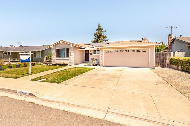 32409 Elizabeth Way, Union City, CA 94587