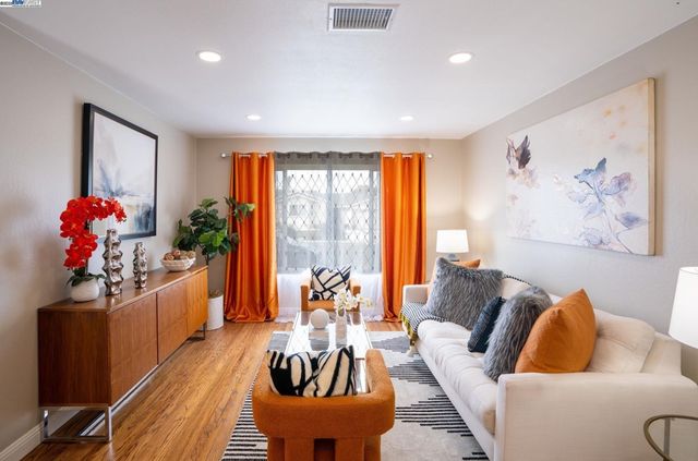 32409 Elizabeth Way, Union City, CA 94587