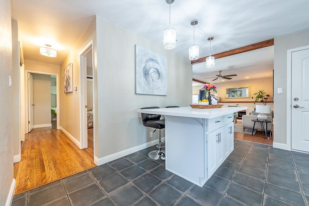 Image 26 of property listing at 32409 Elizabeth Way, Union City, CA 94587