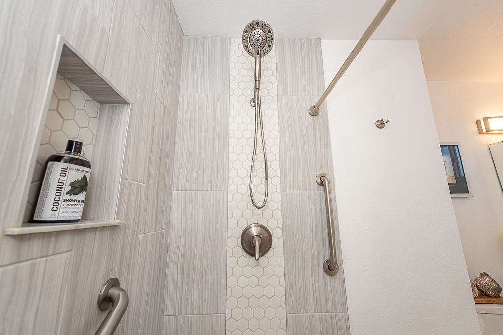 Image 45 of property listing at 32409 Elizabeth Way, Union City, CA 94587