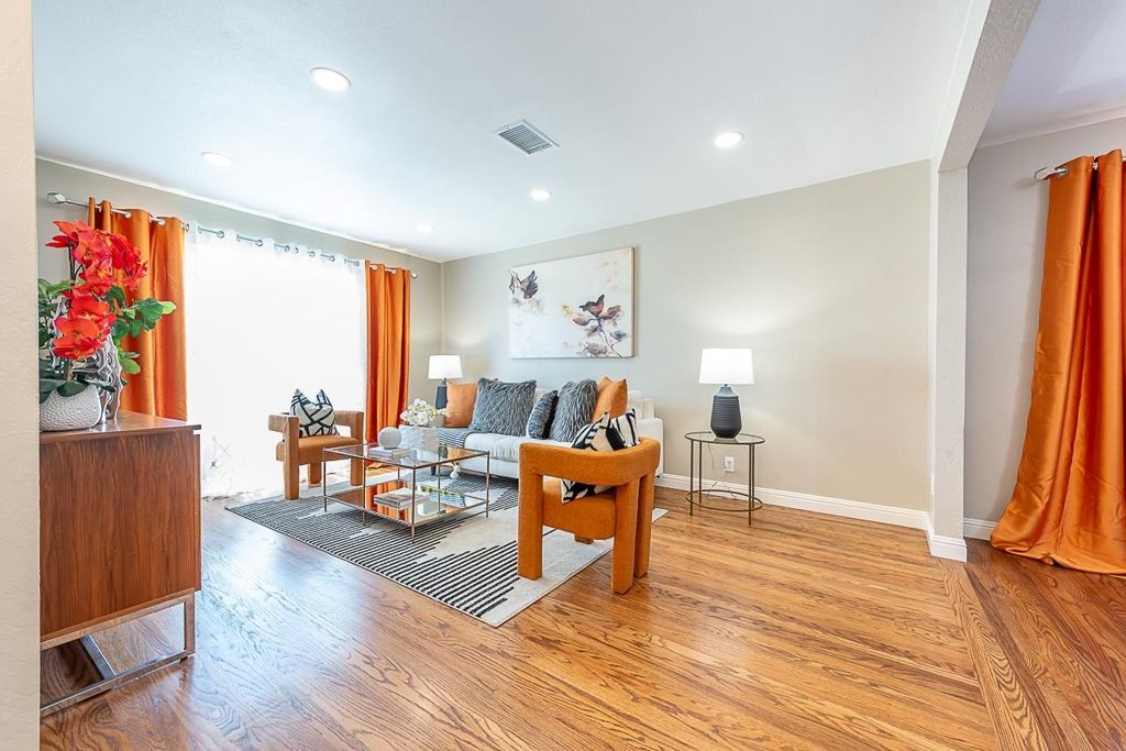 Image 5 of property listing at 32409 Elizabeth Way, Union City, CA 94587