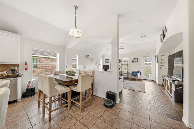 23611 Starbridge Lake Lane, Richmond, TX 77407