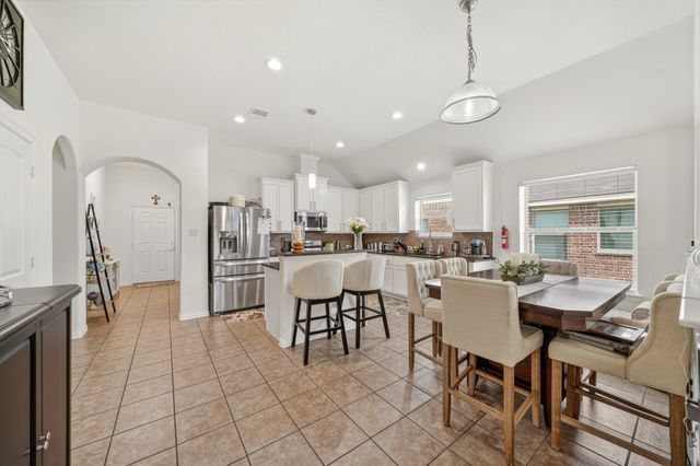 23611 Starbridge Lake Lane, Richmond, TX 77407