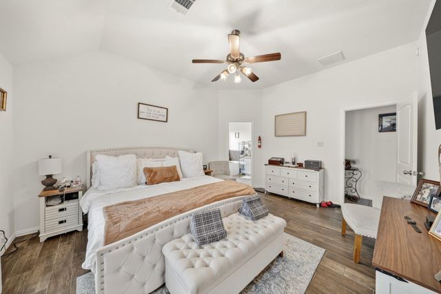 23611 Starbridge Lake Lane, Richmond, TX 77407