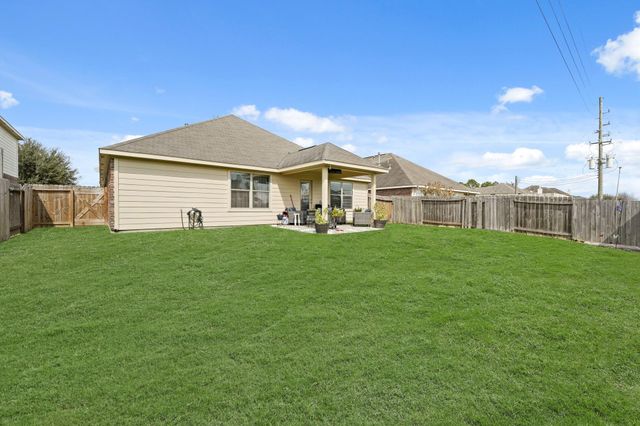 23611 Starbridge Lake Lane, Richmond, TX 77407