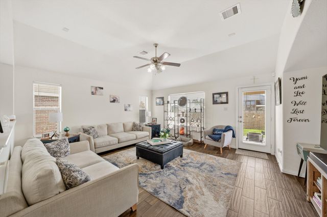 23611 Starbridge Lake Lane, Richmond, TX 77407