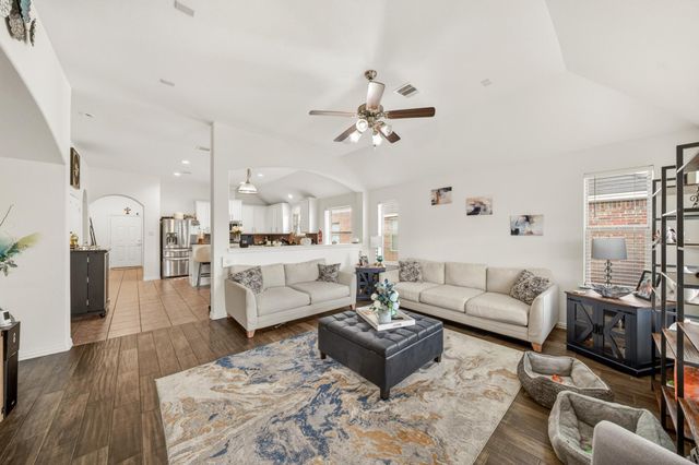 23611 Starbridge Lake Lane, Richmond, TX 77407