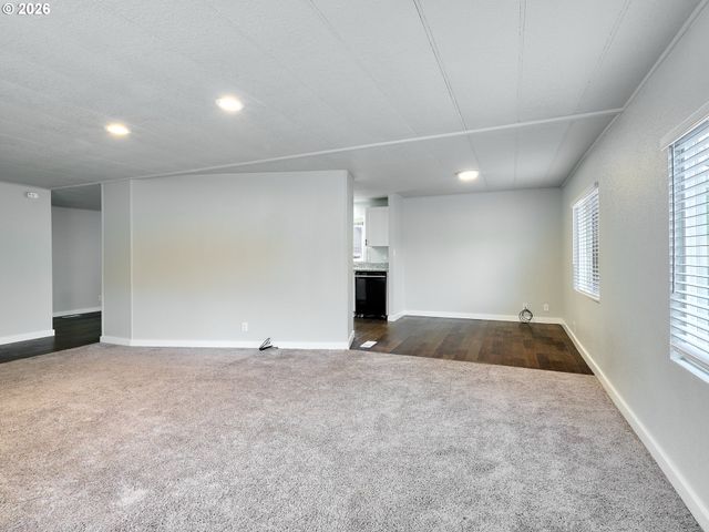 11635 BUNTING Ln Ne, Aurora, OR 97002