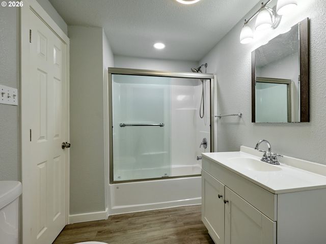 11635 BUNTING Ln Ne, Aurora, OR 97002