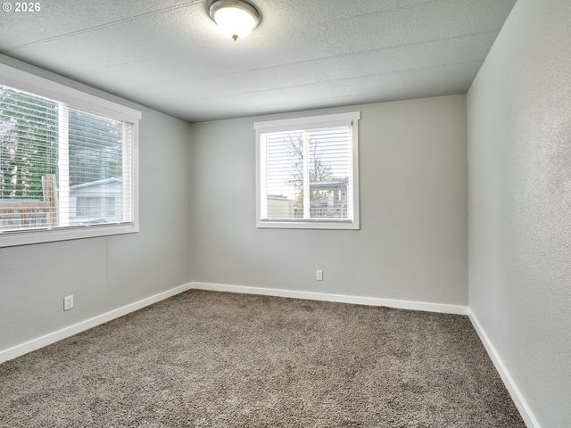 11635 BUNTING Ln Ne, Aurora, OR 97002