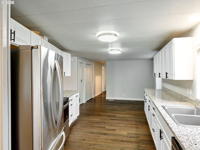 11635 BUNTING Ln Ne, Aurora, OR 97002