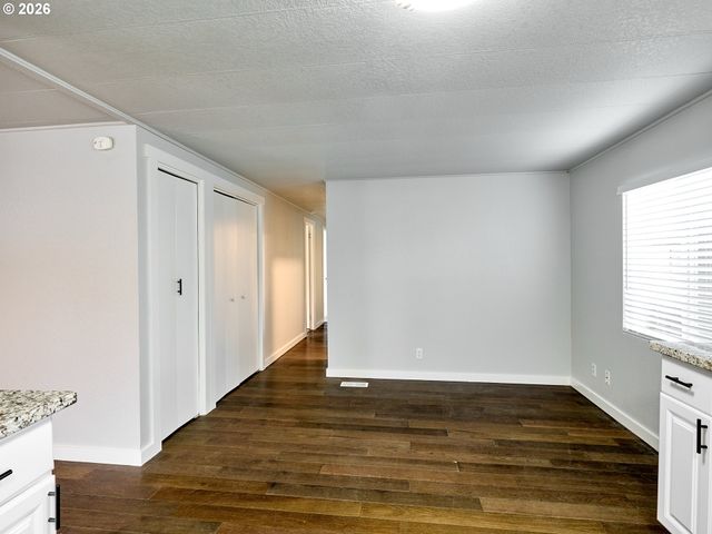 11635 BUNTING Ln Ne, Aurora, OR 97002