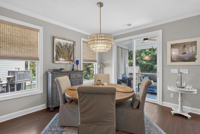 1640 Fort Palmetto Circle, Mount Pleasant, SC 29466