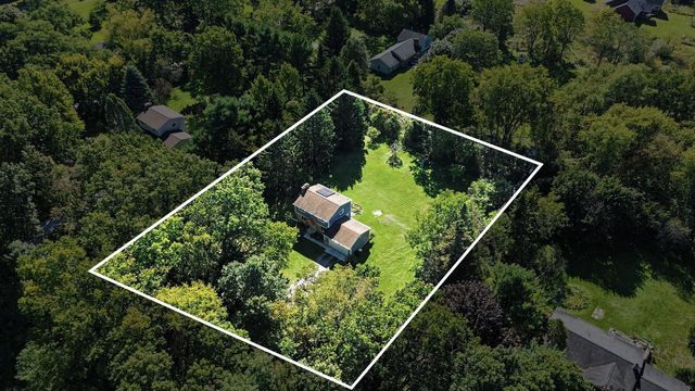 2705 Jennings Road, Webster Twp, MI 48189