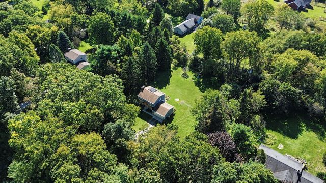 2705 Jennings Road, Webster Twp, MI 48189