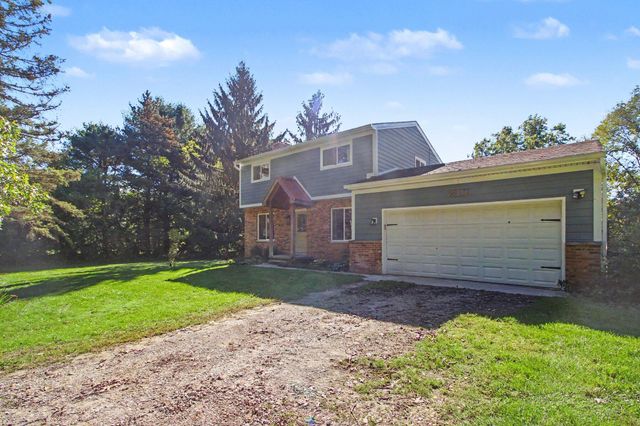 2705 Jennings Road, Webster Twp, MI 48189