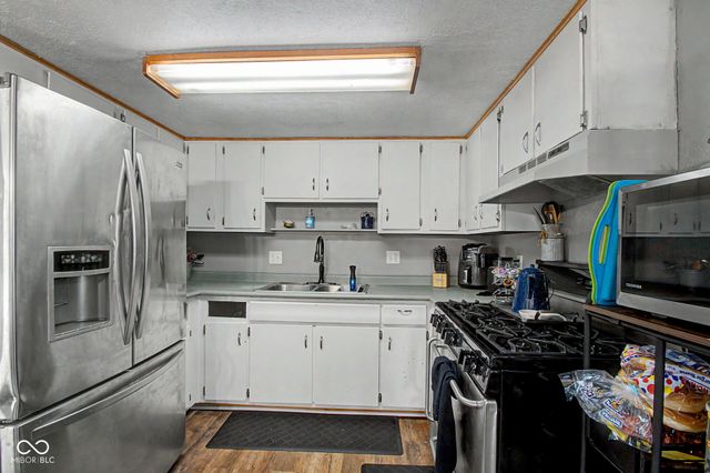 5638 Gray Road, Indianapolis, IN 46237