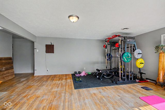 5638 Gray Road, Indianapolis, IN 46237
