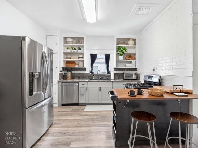 29 W Maple St, Stockton, CA 95204