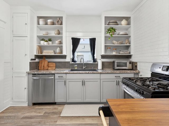 29 W Maple St, Stockton, CA 95204