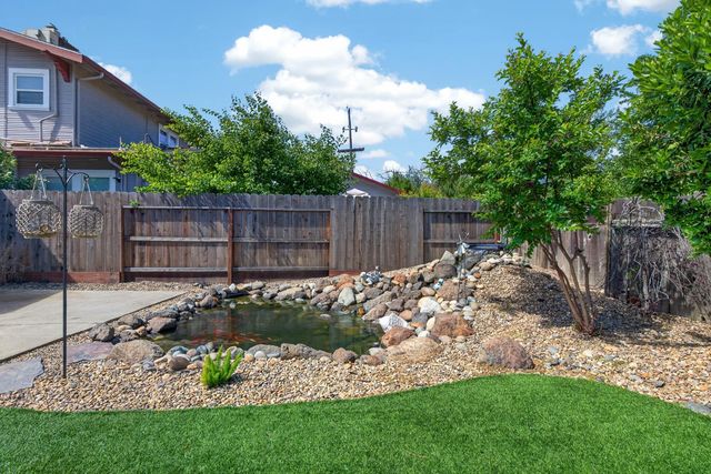 29 W Maple St, Stockton, CA 95204