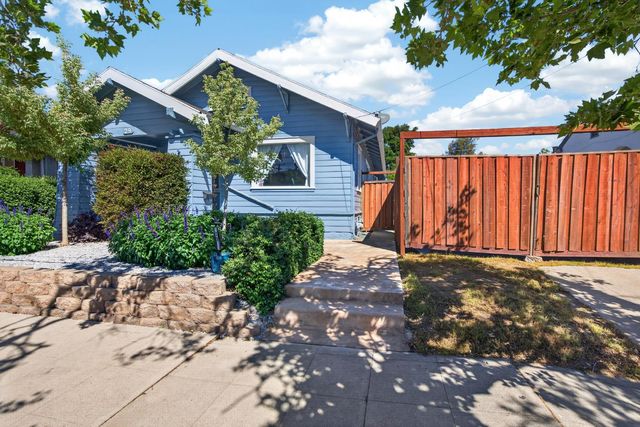 29 W Maple St, Stockton, CA 95204